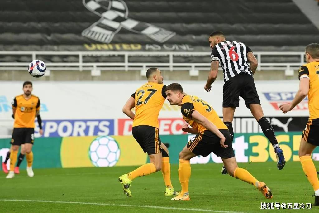 里程碑夜巴黎圣日耳曼豪取连胜；荷甲转会期刷纪录；更衣室稳定；细节决定成败的简单介绍