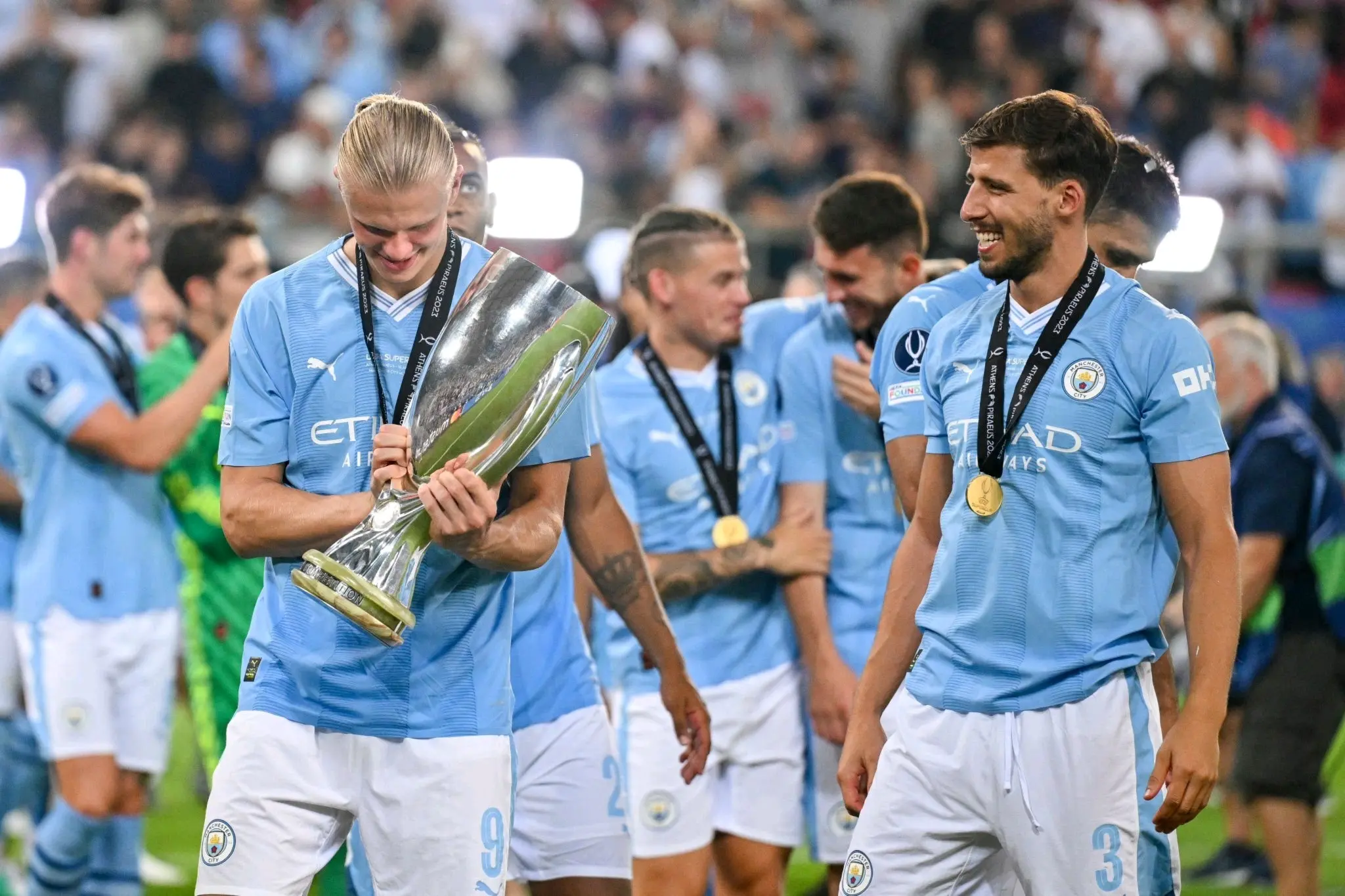 爱游戏体育 -关于里程碑夜塞维利亚伤情更新，社区盾今晚刷纪录，管理层满意，更衣室氛围转暖的信息